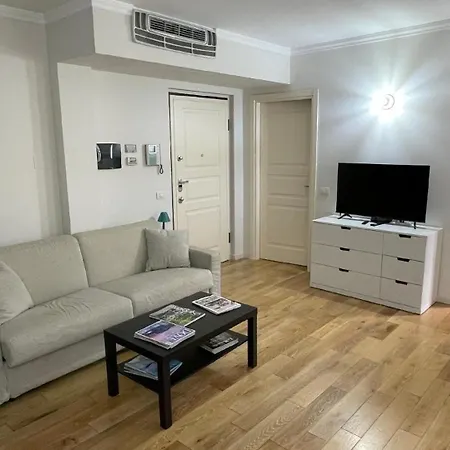 Haus In Riva In Faggeto * Faggeto Lario